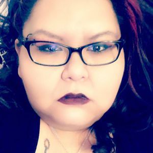 Meet your Posher, Eve